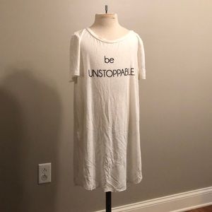 “be UNSTOPPABLE” tee from AERIE.